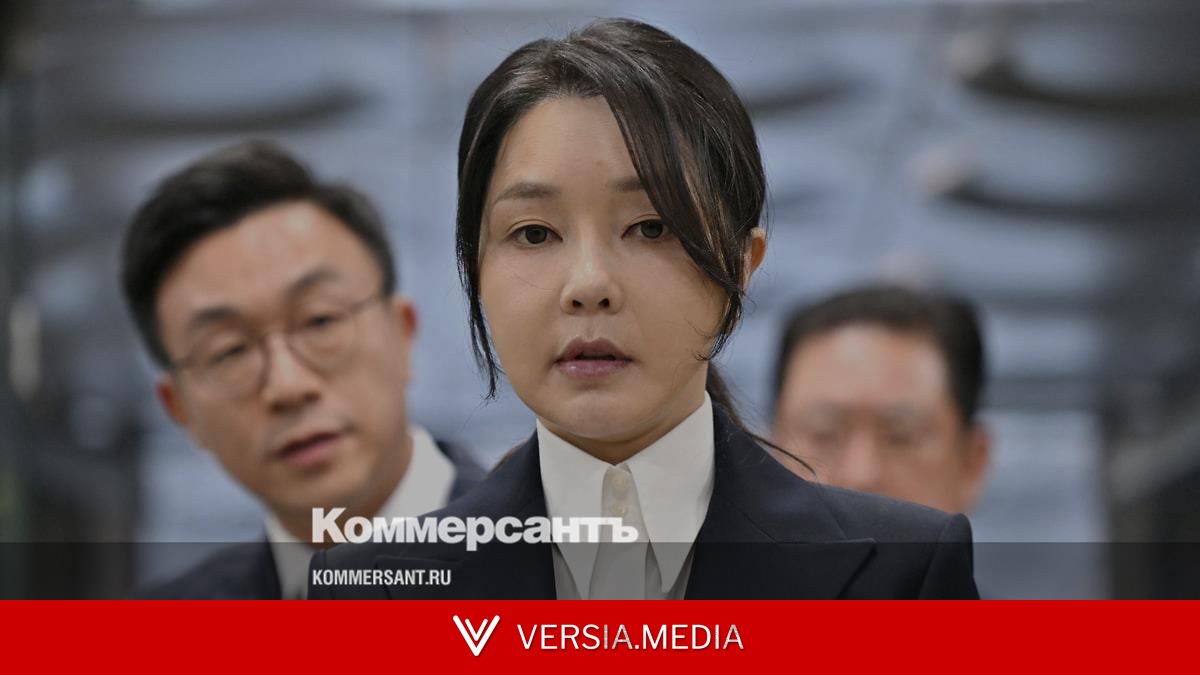 Бывшую первую леди Южной Кореи приговорили к семи годам за коррупцию