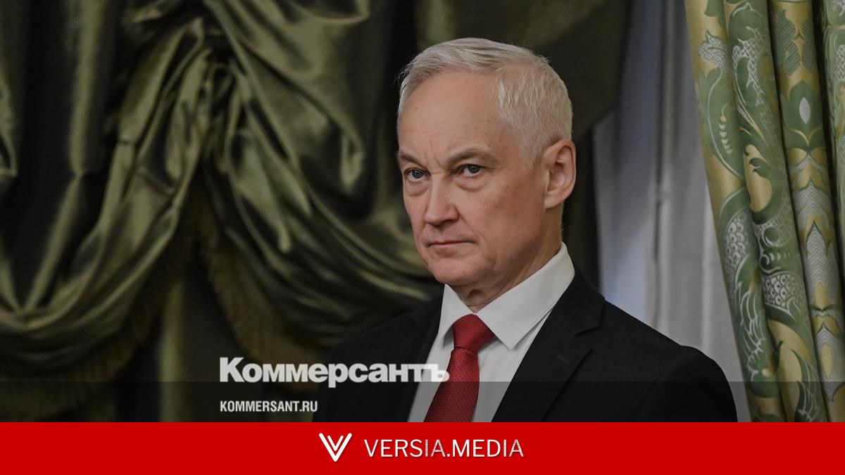 Белоусов обсудил с военкорами связь на фронте и противодействие дронам