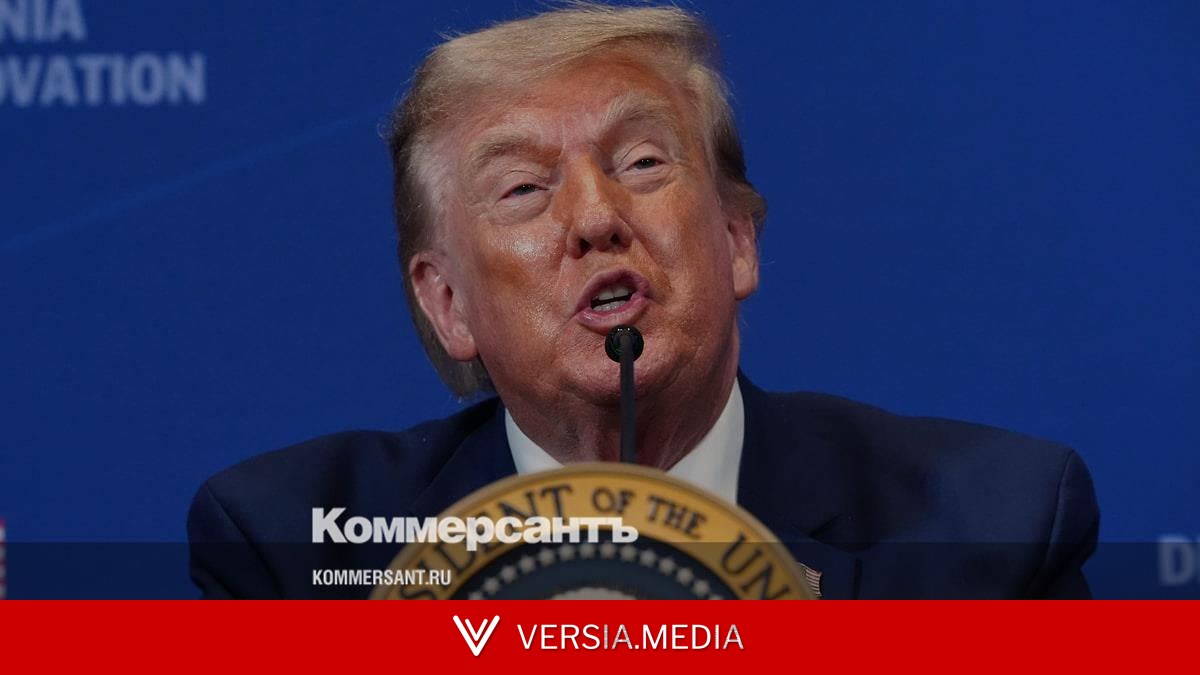 FT: оператор телесуфлера Трампа незаконно делал ставки на слова из речей президента