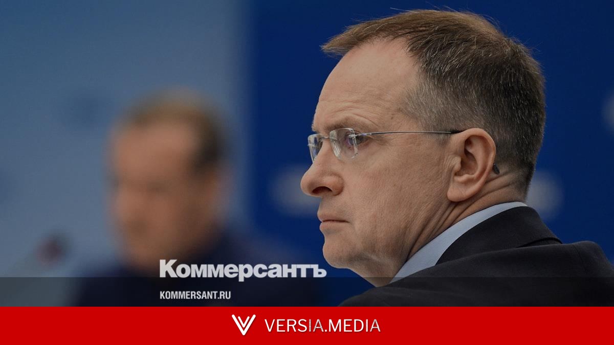 Мединский представил новую линейку учебников по обществознанию