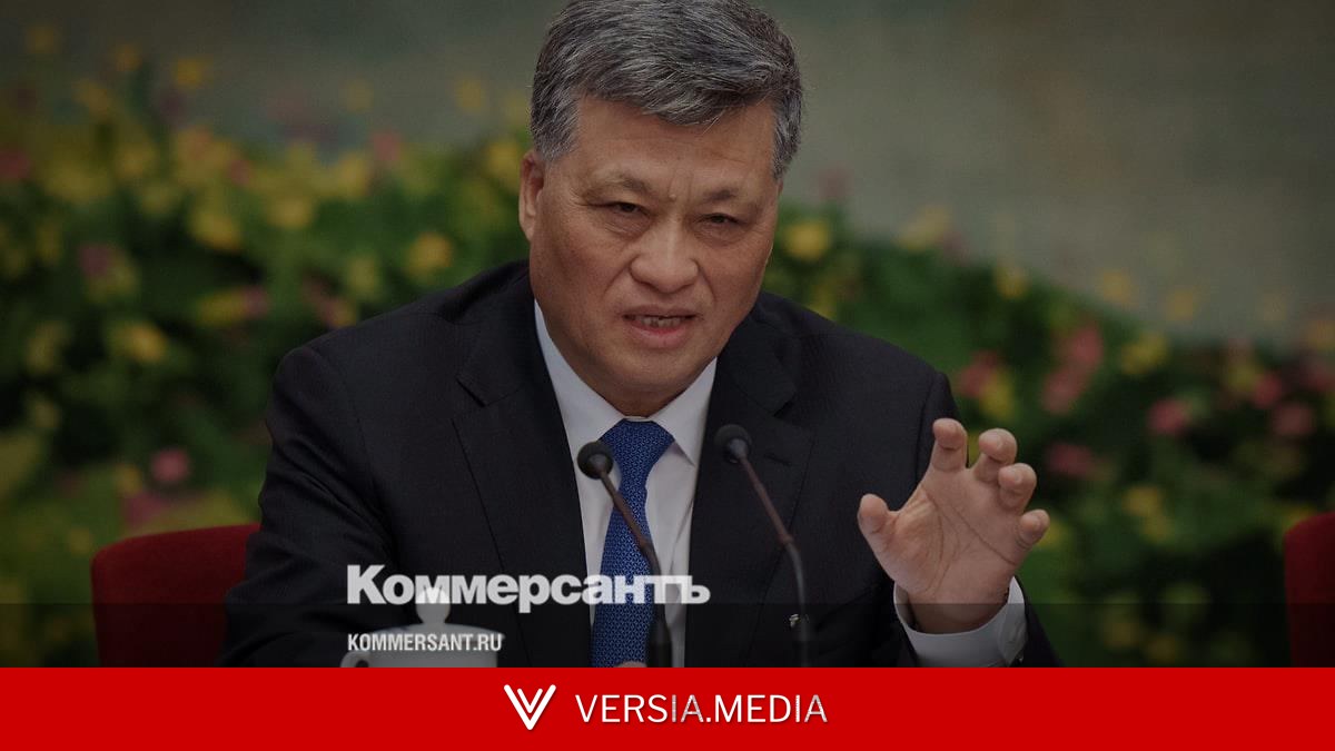 Экс-члена Политбюро ЦК КПК исключили из партии за коррупцию